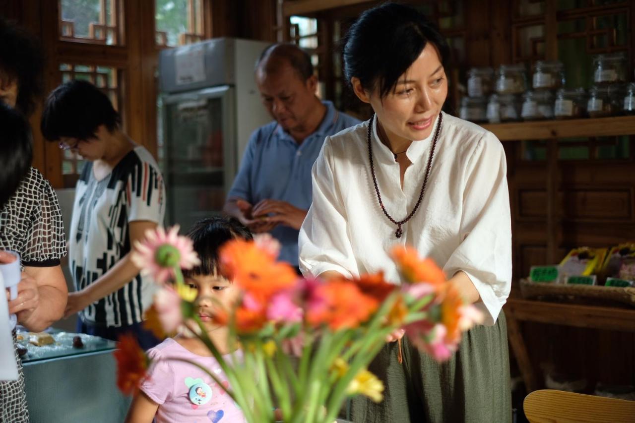 Nirvana Organic Farm Inn Yangshuo Buitenkant foto
